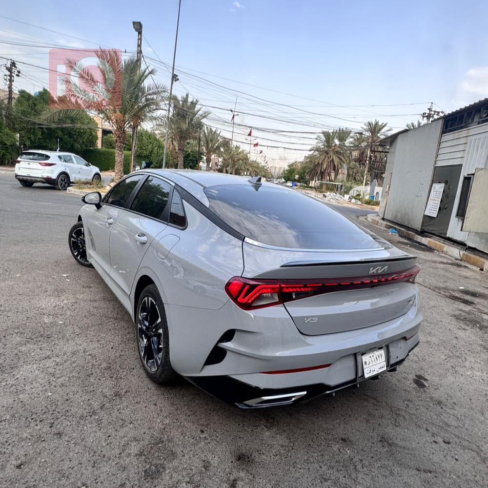 كيا K5